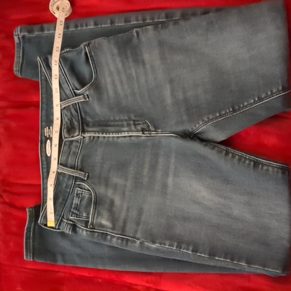 Old Navy Rockstar Super Skinny Jeans